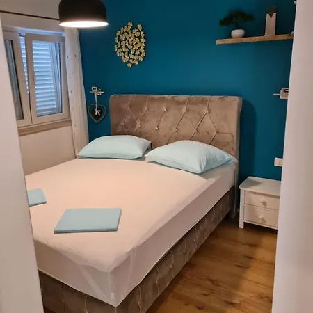 Smiljana Makarska