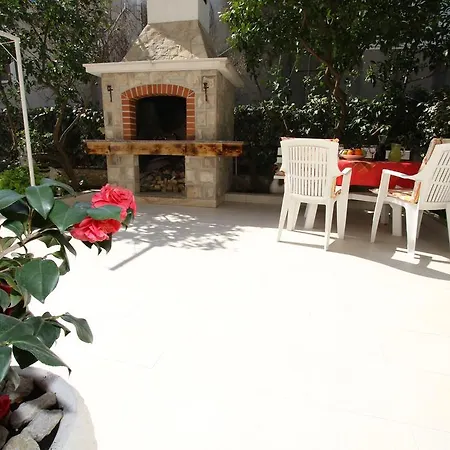 Smiljana דירה מאקרסקה