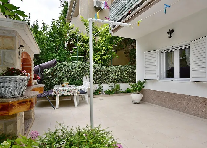 Apartment Smiljana *